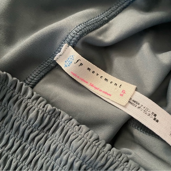 Free People FP Movement Starlight Flared Pants Small - Picture 10 of 13